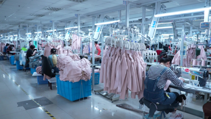 錨定現代化 改革再深化｜泰州姜堰 聚合多元創新要素，推動針紡織品產業向“新”挺進向“高”而行